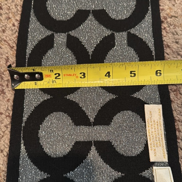 COACH Merino Wool Logo Scarf and Hat Set - NWOT - Picture 7 of 8